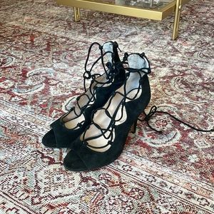 VINCE CAMUTO LACE UP HEELS